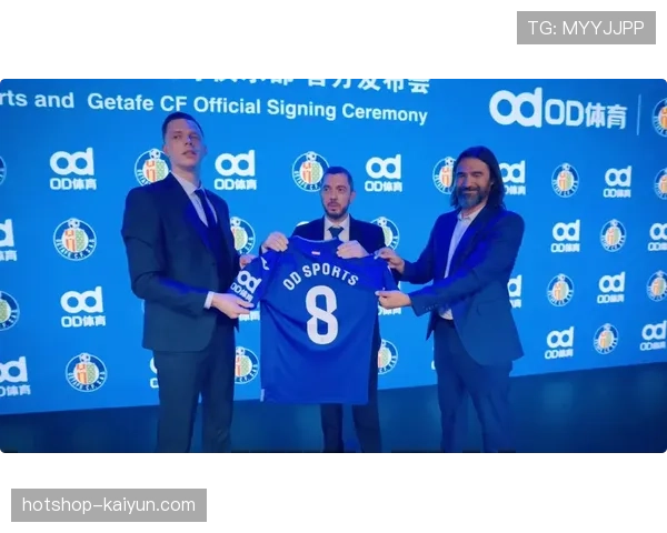 意甲俱乐部联合发起反种族主义活动，本轮所有队长佩戴特制袖标