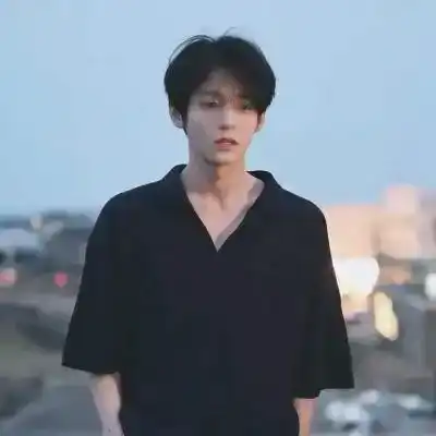 毛怡